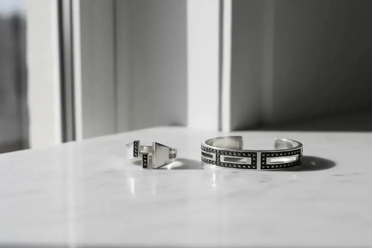 Marcassite et Minimalisme : Bijoux Vintage Contemporains 2026 | Vindicta-Vindicta : Bijoux Argent 925 Massif, Luxe et Héritage