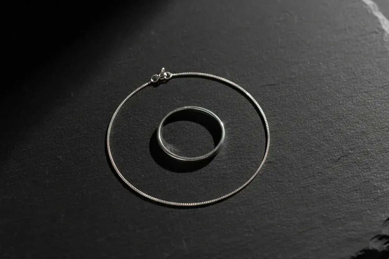 Bijoux Homme Chic Minimaliste : Le Guide Argent 925