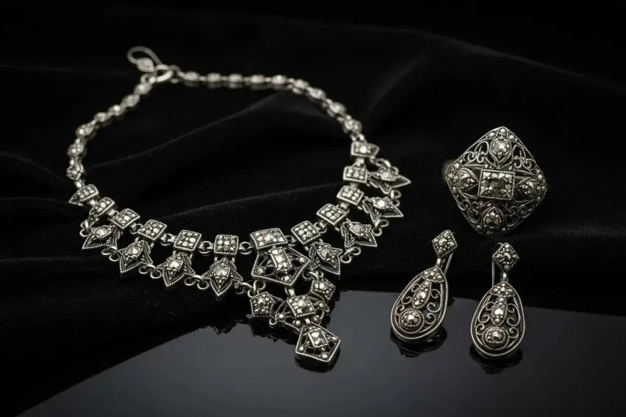 La Marcassite en Joaillerie : Histoire, Authenticité et Savoir-Faire-Vindicta : Bijoux Argent 925 Massif, Luxe et Héritage
