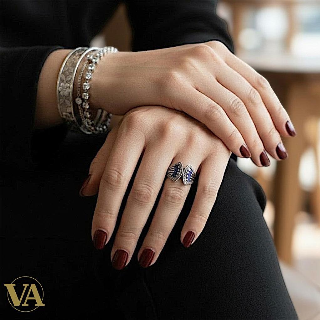 Bague Femme en Argent 925 – Design ouvert, pierres bleues & marcassite | Bijoux Vindicta
