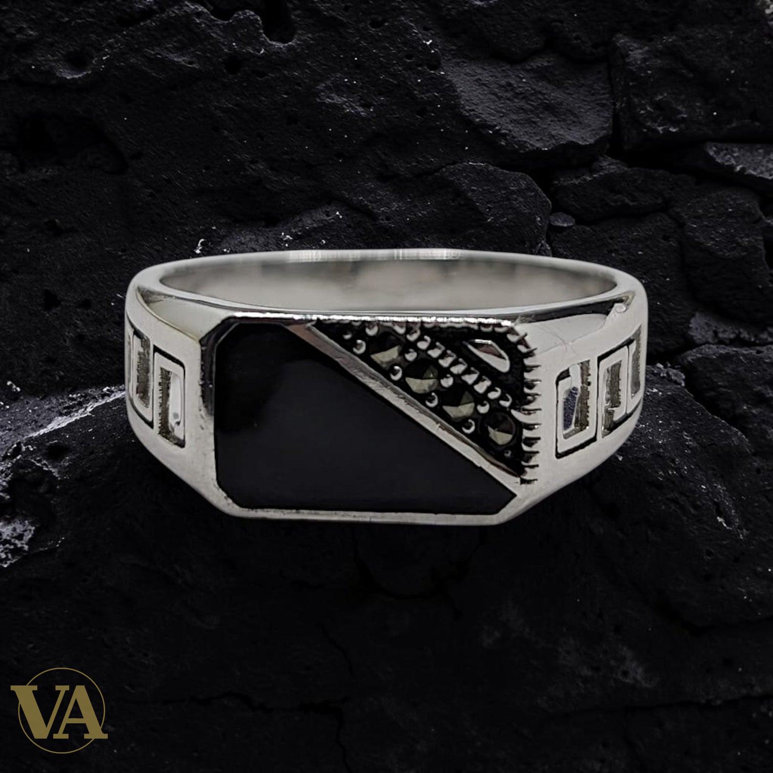 Chevalière Homme Argent 925 Onyx Noir Motif Ciselé Diagonale-Vindicta : Bijoux Argent 925 Massif, Luxe et Héritage