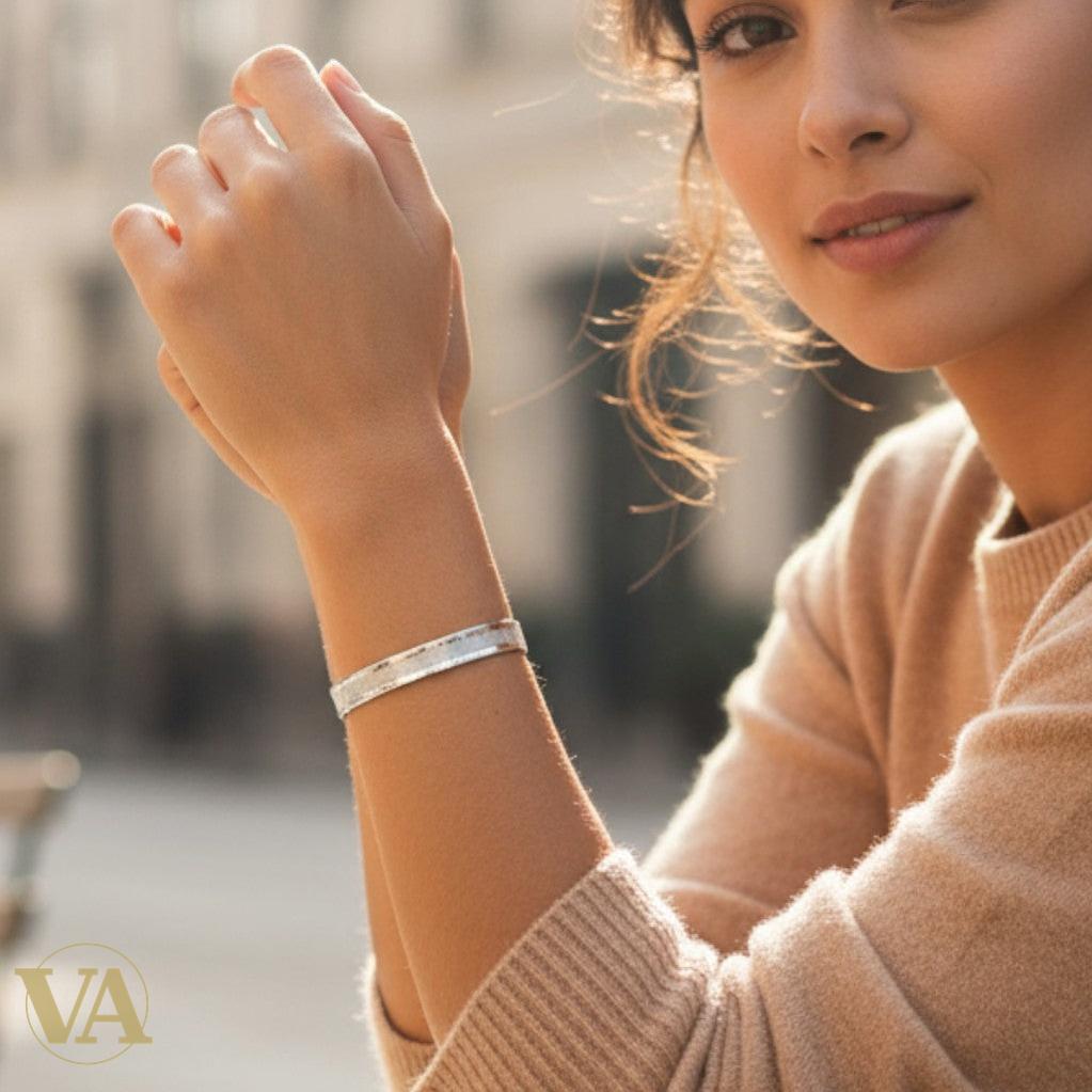 Bracelet Jonc Femme Argent 925 – Gravure Romaine