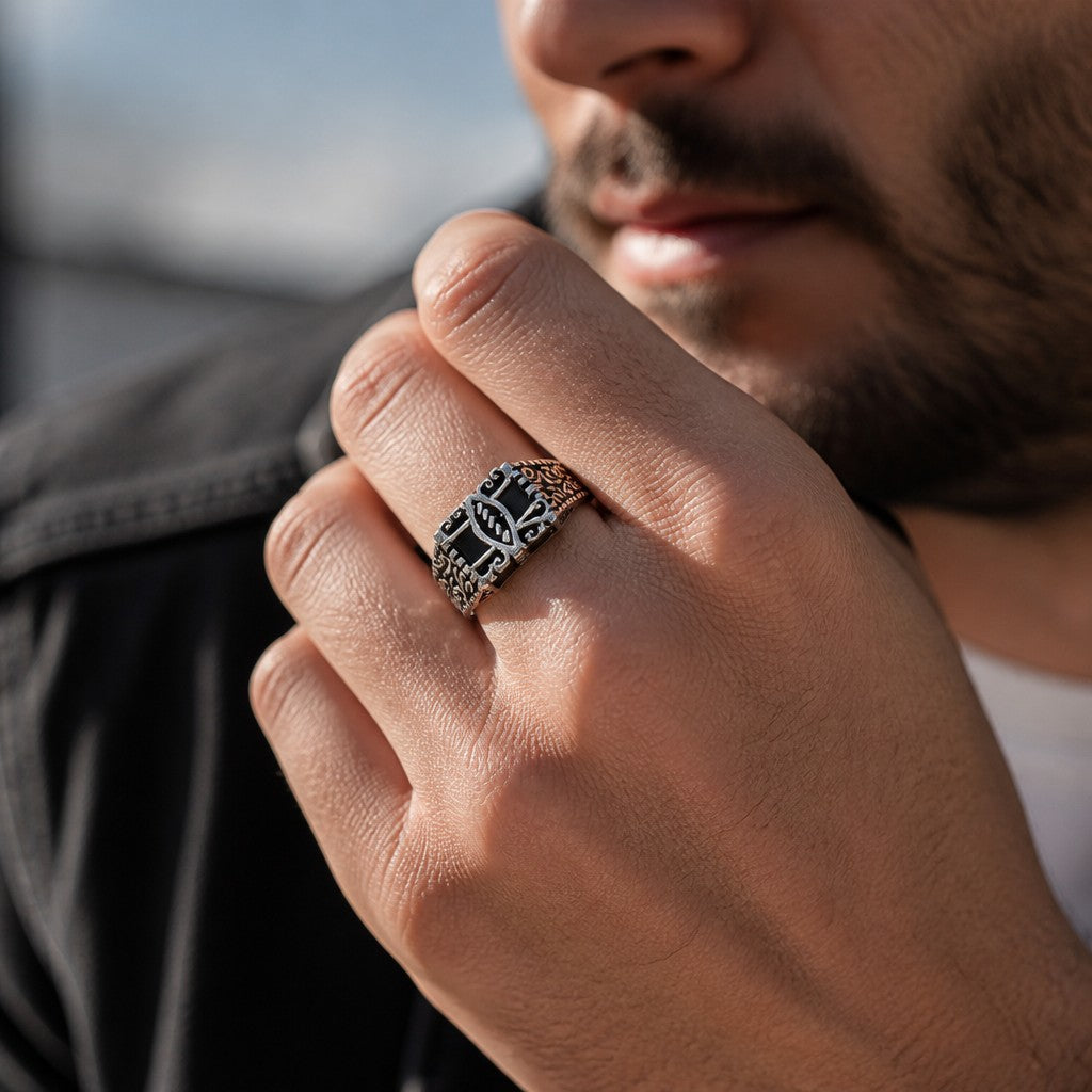 Chevalière Homme Argent 925 Onyx Noir Spirales Gravées-Vindicta : Bijoux Argent 925 Massif, Luxe et Héritage