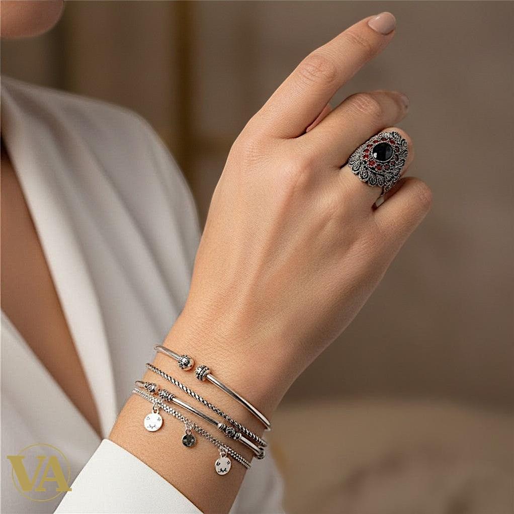 Bague femme ovale en argent 925, pierres rouges & marcassite – Modèle imposant