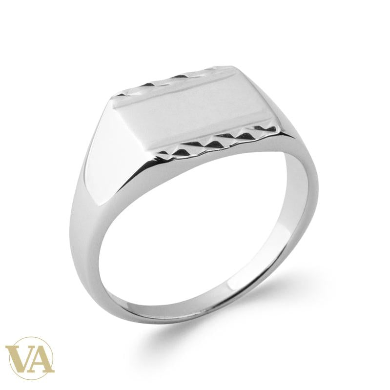 Chevalière Homme Argent 925 Rhodié – Rectangle et Frises Triangulaires – vue de détail