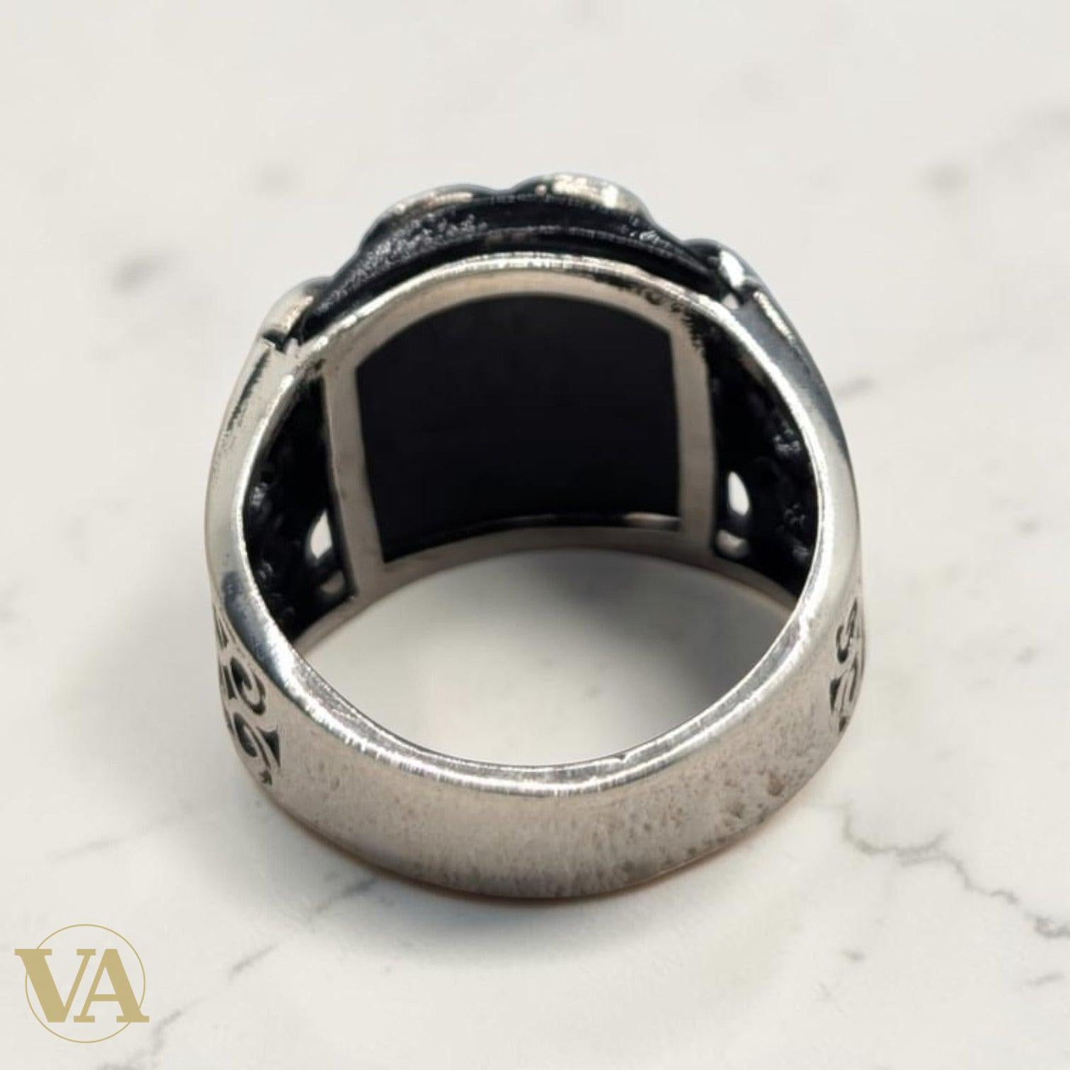 Chevalière Homme Argent 925 Onyx Noir Plateau Large Volutes Ajourées - Argent 925 - Vindicta