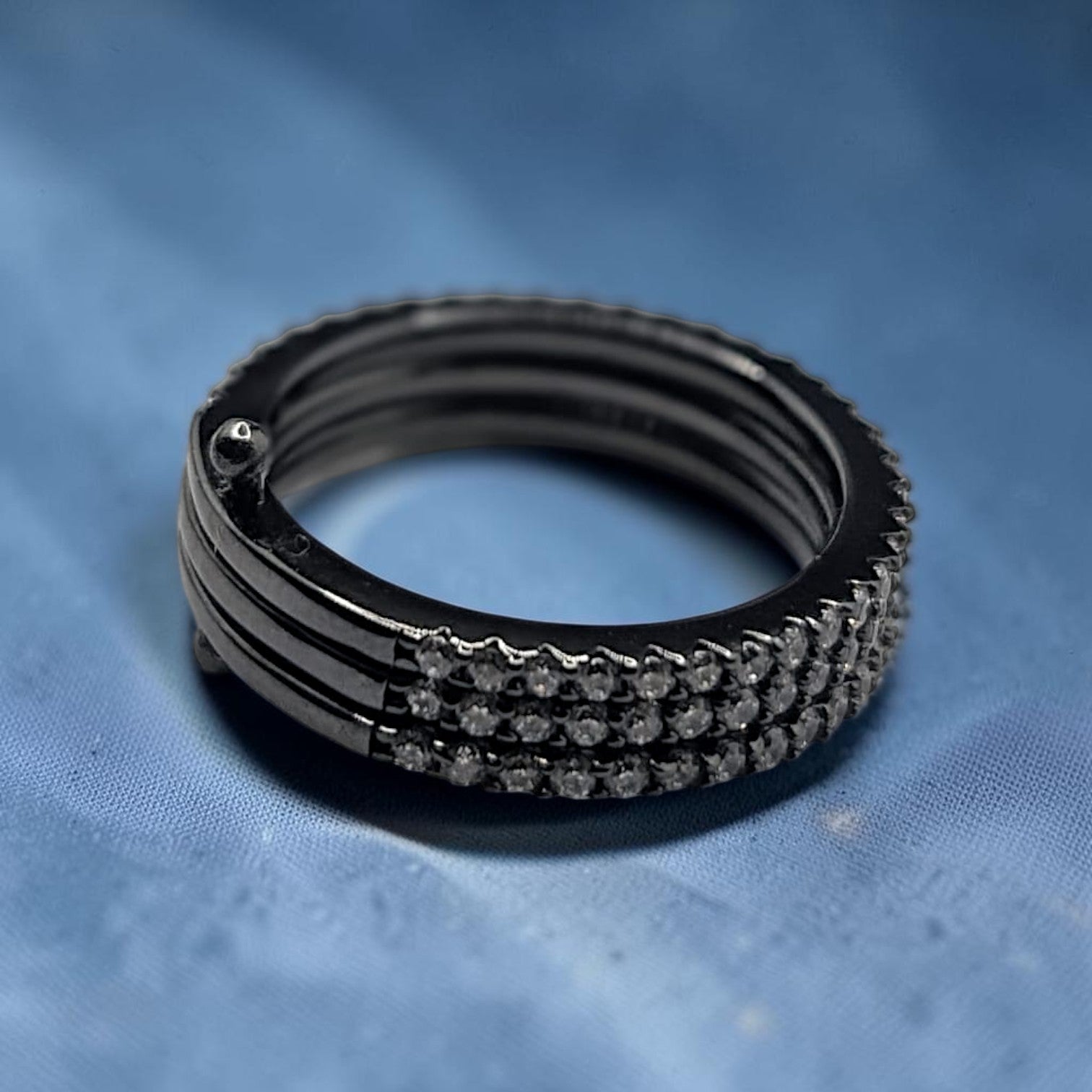 Bague Femme Argent 925 Oxyde de Zirconium Pavé 3 Rangs Noire-Vindicta : Bijoux Argent 925 Massif, Luxe et Héritage