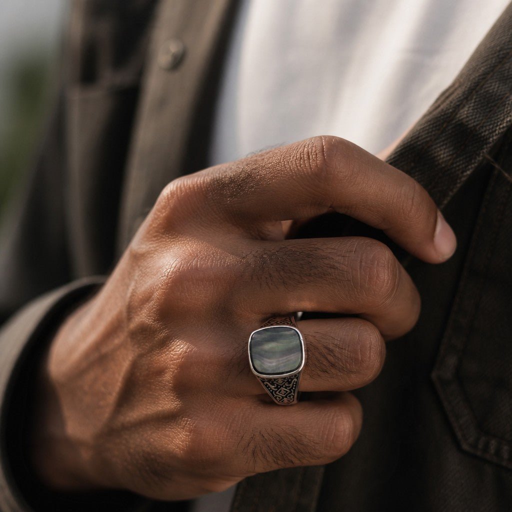 Chevalière Homme Argent 925 Nacre Noire Entrelacs Ciselés - Argent 925 - Vindicta