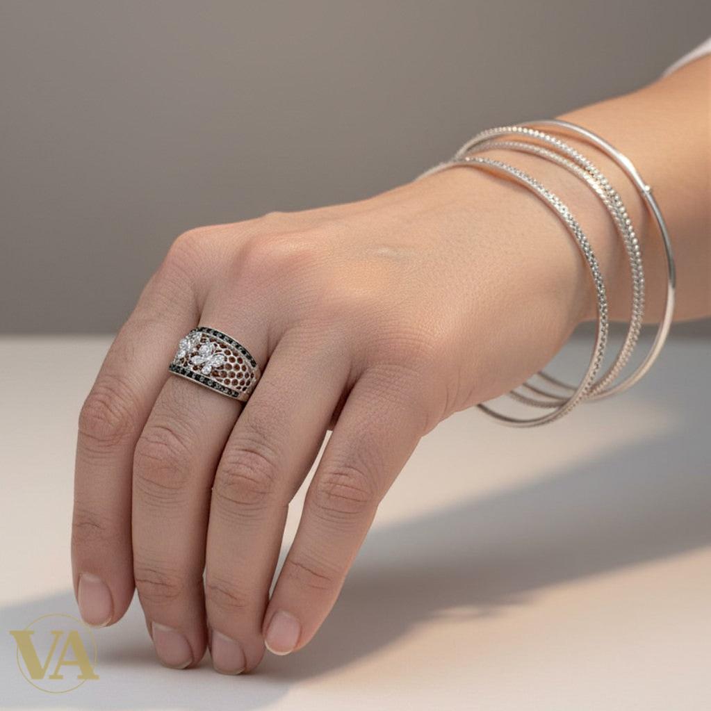 Bague femme argent 925 Abeilles Nid d'abeilles Onyx noir Zircons