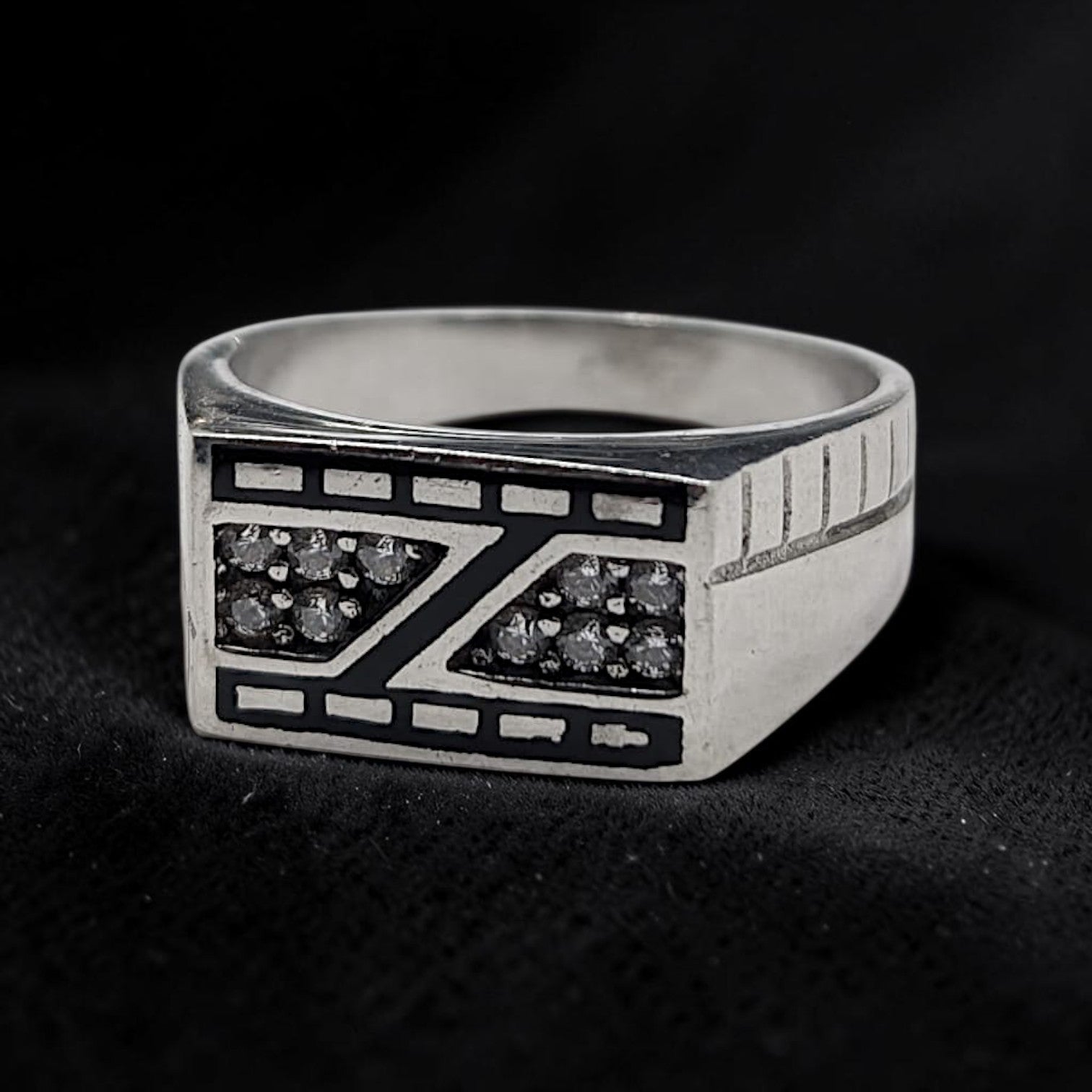 Chevalière Homme Argent 925 Zircons Noirs Art Déco Géométrique-Vindicta : Bijoux Argent 925 Massif, Luxe et Héritage