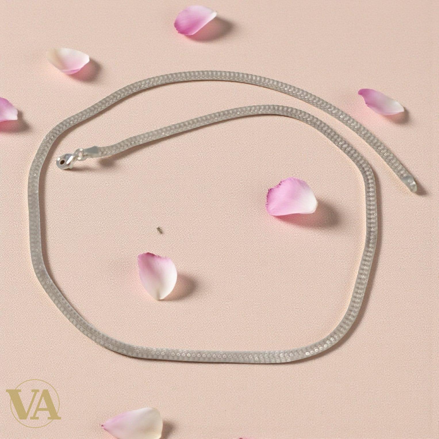 Collier Maille Serpent Argent 925 – Finesse & Lumière