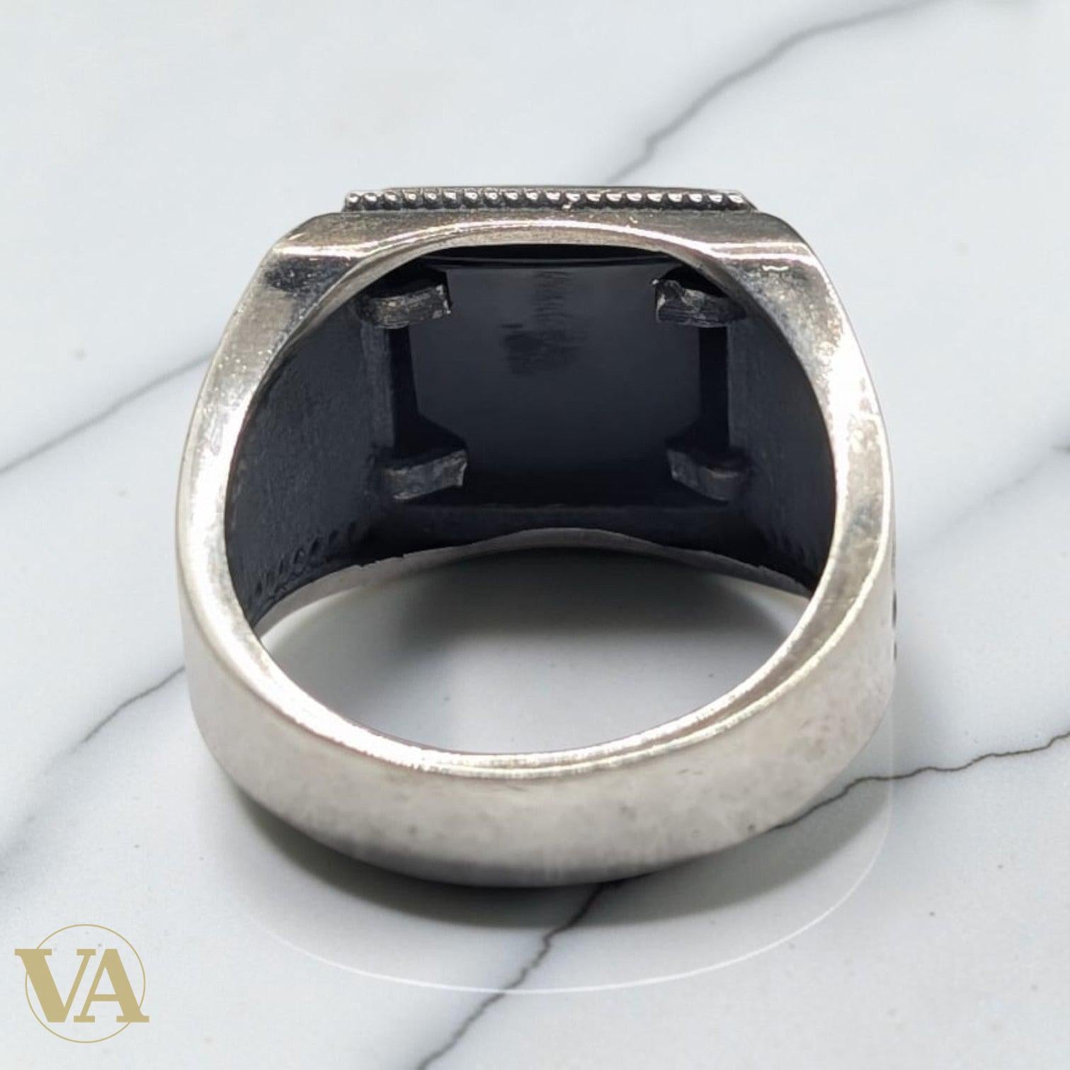Chevalière Homme Argent 925 Onyx Noir Balance de la Justice-Vindicta : Bijoux Argent 925 Massif, Luxe et Héritage