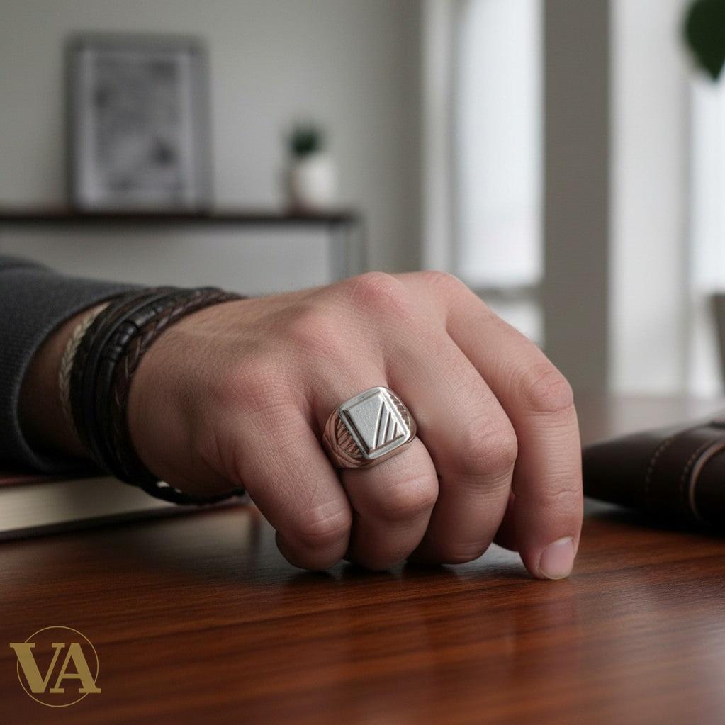 Chevalière Homme Argent 925 Plateau Brossé Rayures Diagonales | Bijoux Vindicta