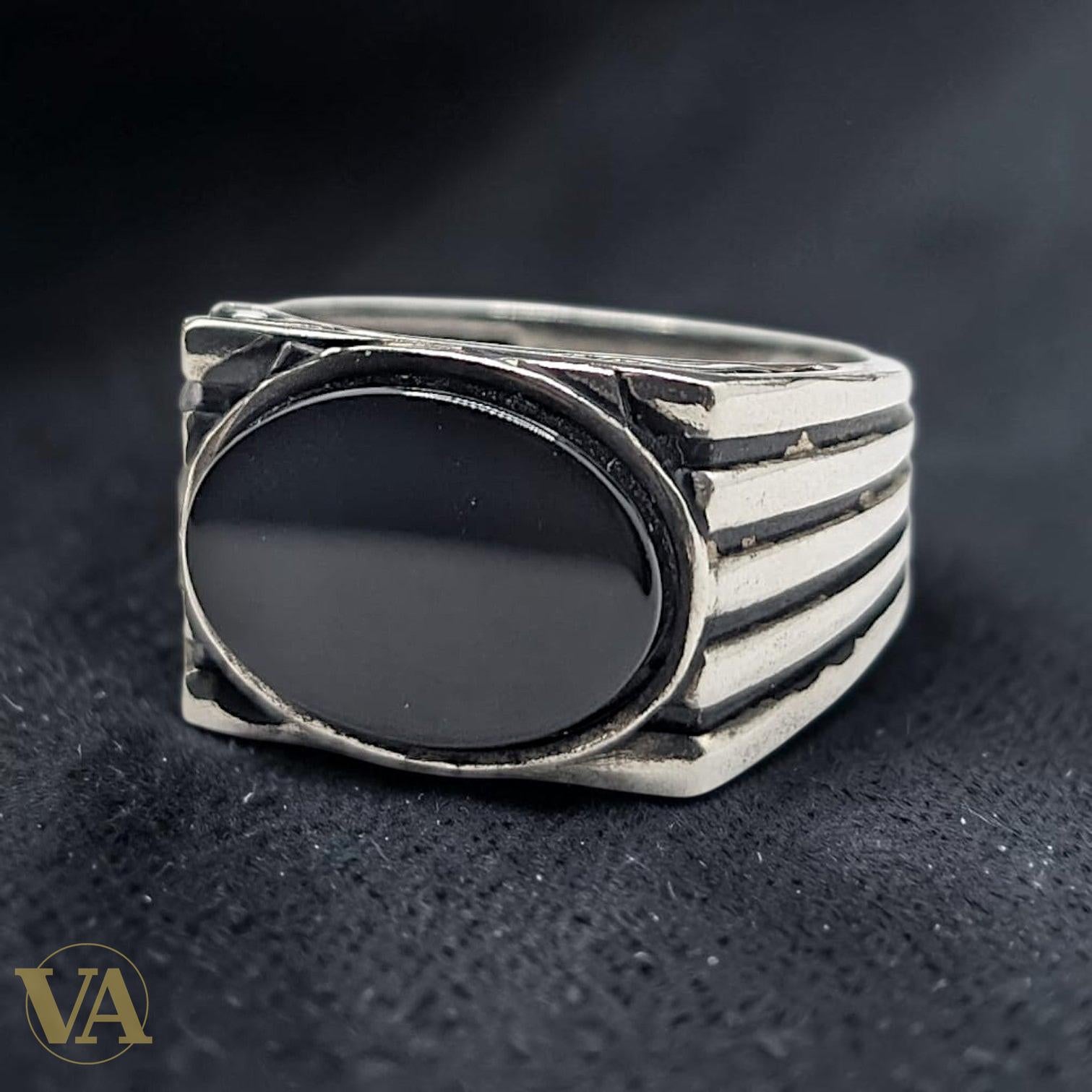 Chevalière Homme Argent 925 Onyx Noir Cabochon Ovale Flancs Striés - Argent 925 - Vindicta