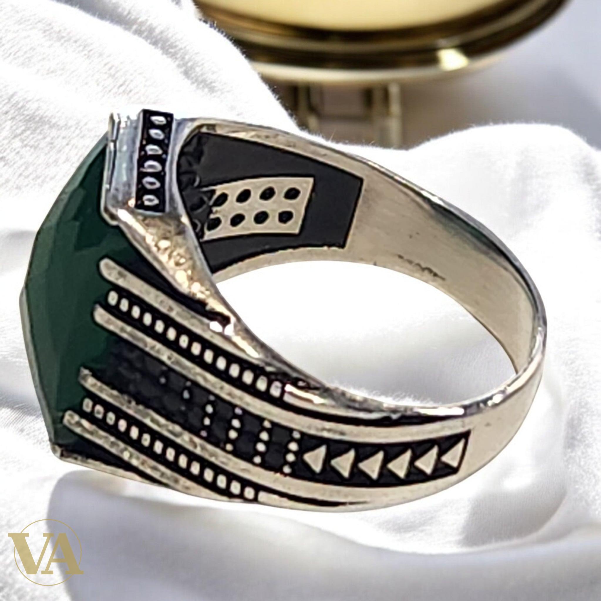 Bague homme argent 925 et calcédoine verte facettée