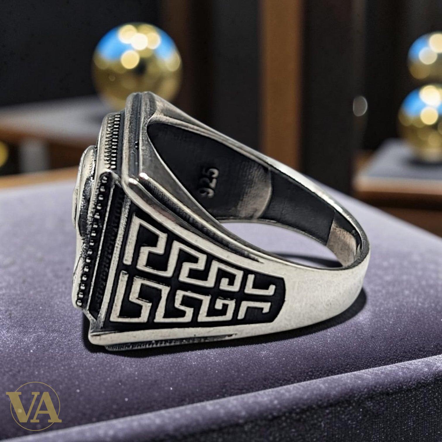 Chevalière Homme Argent 925 Onyx Noir Aigle Motifs Grecs-Vindicta : Bijoux Argent 925 Massif, Luxe et Héritage