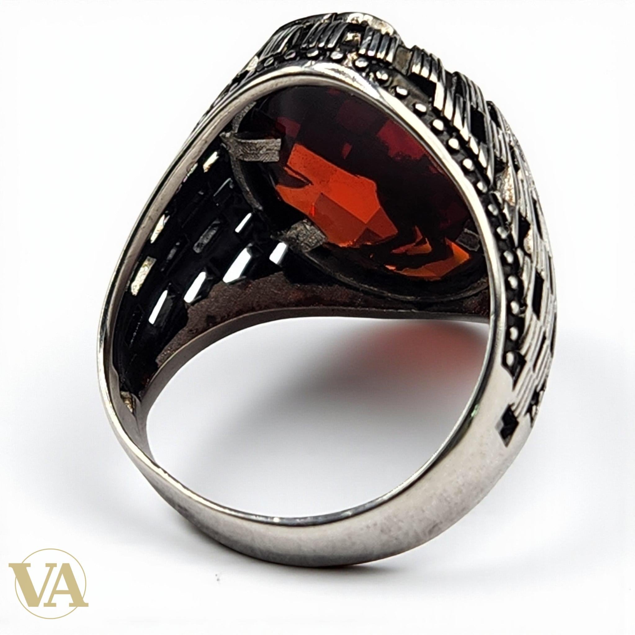 Bague Homme Argent 925 – Cheval cabré & Pierre rouge facettée