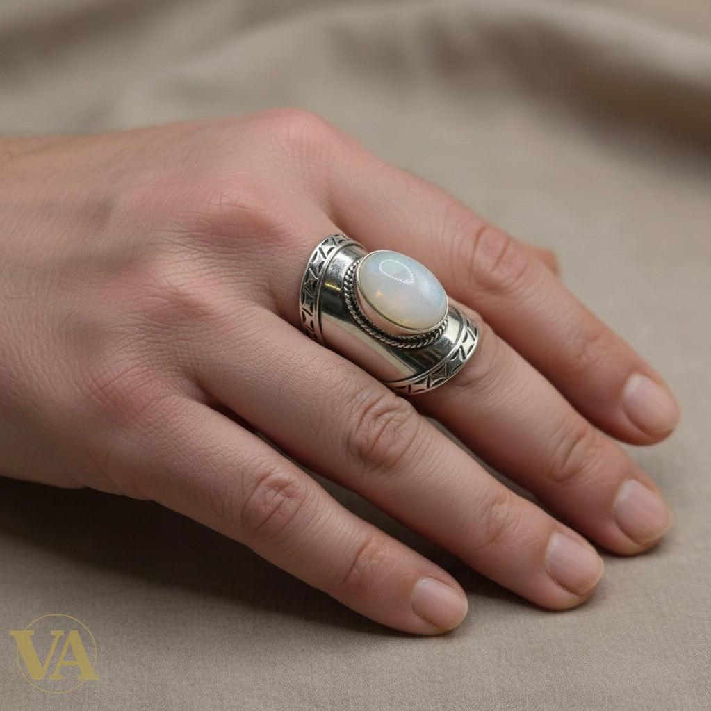 Bague femme Argent 925 Massif Pierre de Lune Naturelle Design Bouclier