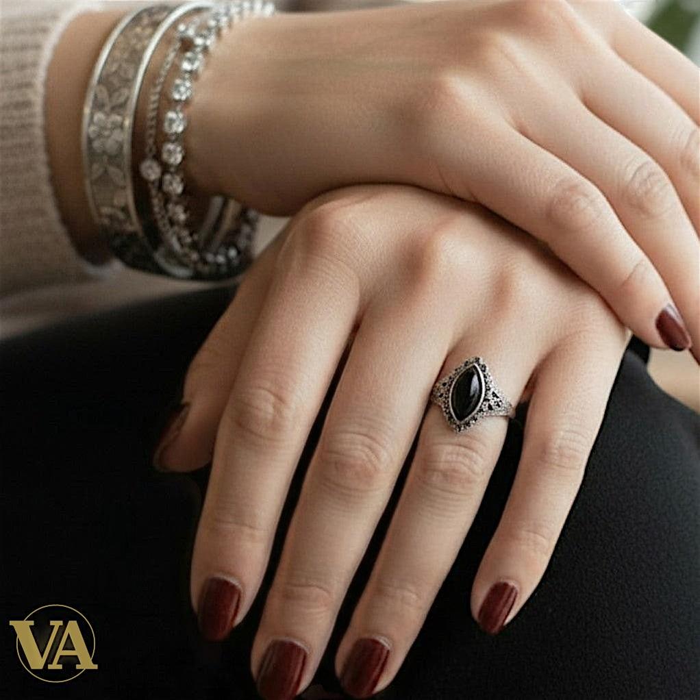 Bague Femme Argent 925 Onyx Noir Navette & Marcassite – Style Vintage Mystique