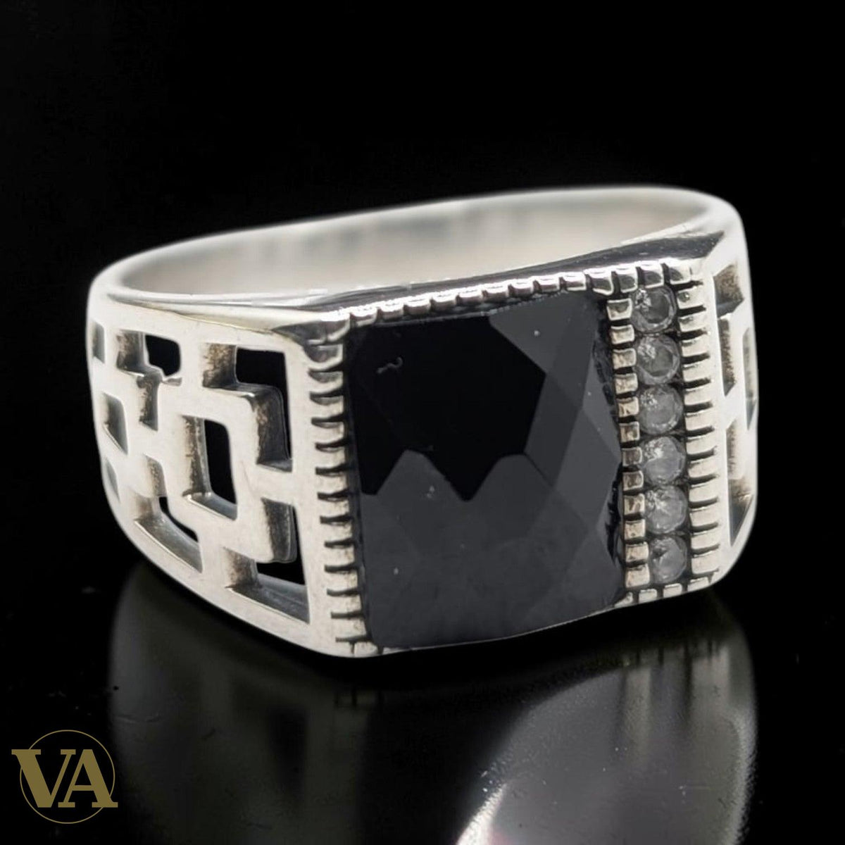 Chevalière Homme Argent 925 – Onyx Noir Facetté & Méandre Grec Ajouré - Argent 925 - Vindicta