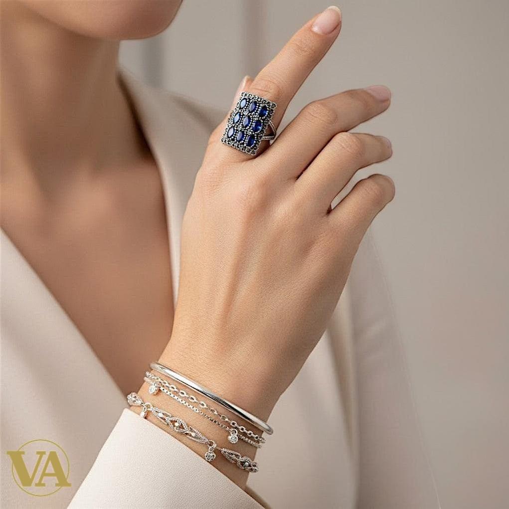 Bague femme rectangulaire en argent 925, pierres bleues & marcassite | Bijoux Vindicta
