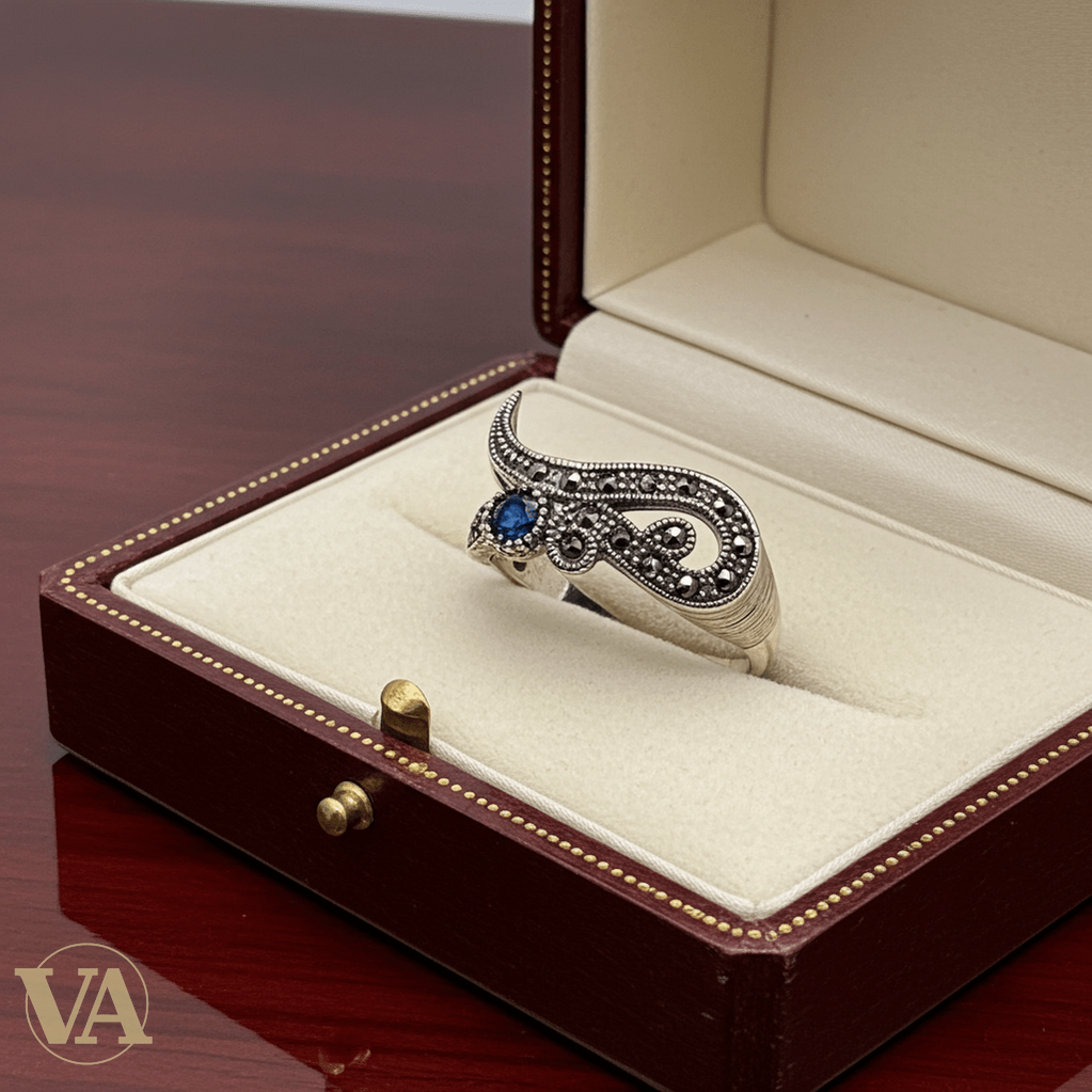 Bague Femme en argent 925 sertie de marcassites et pierre bleue - Argent 925 - Vindicta