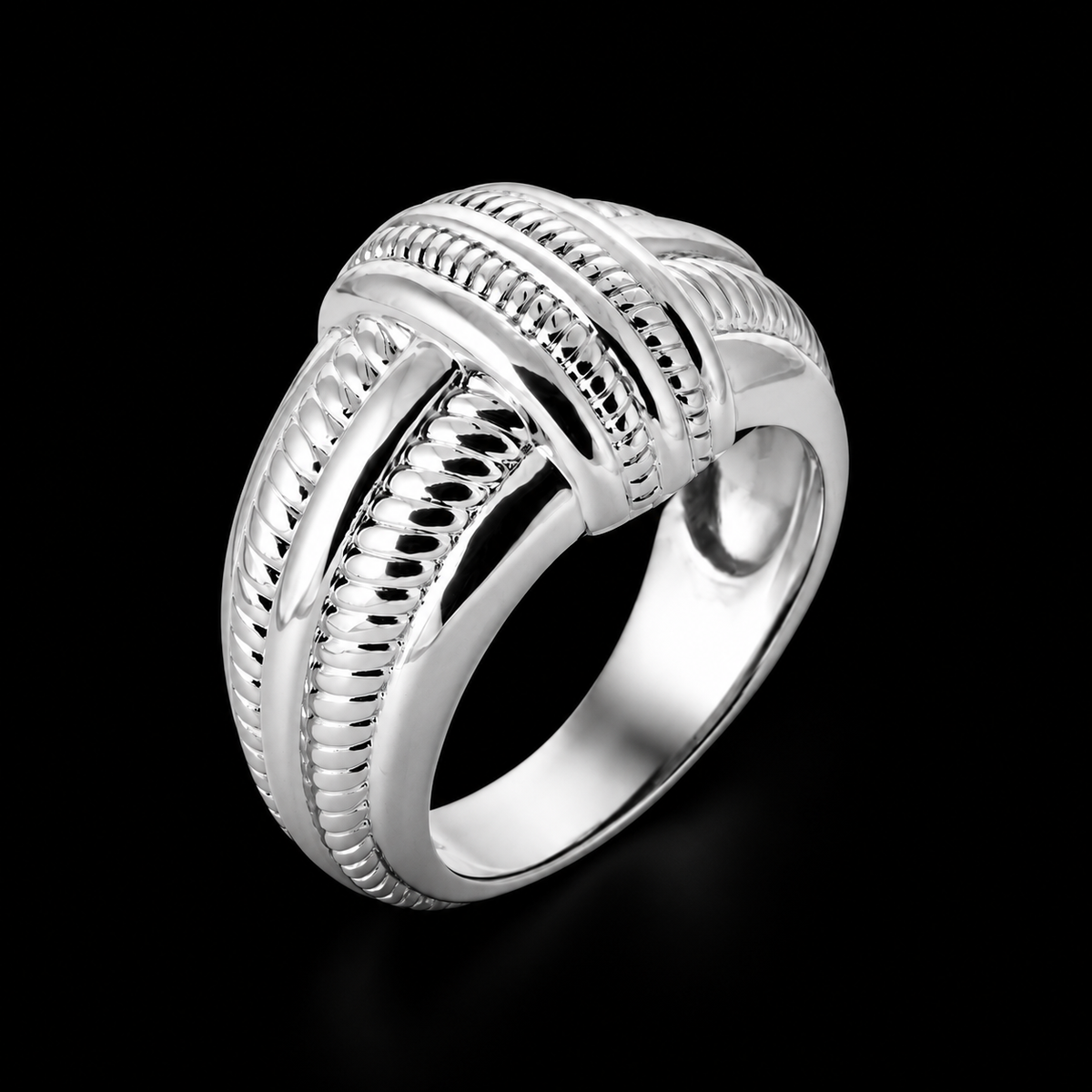 Bague Femme Argent 925 Rhodié – Rubans Croisés Cannelés — fond noir