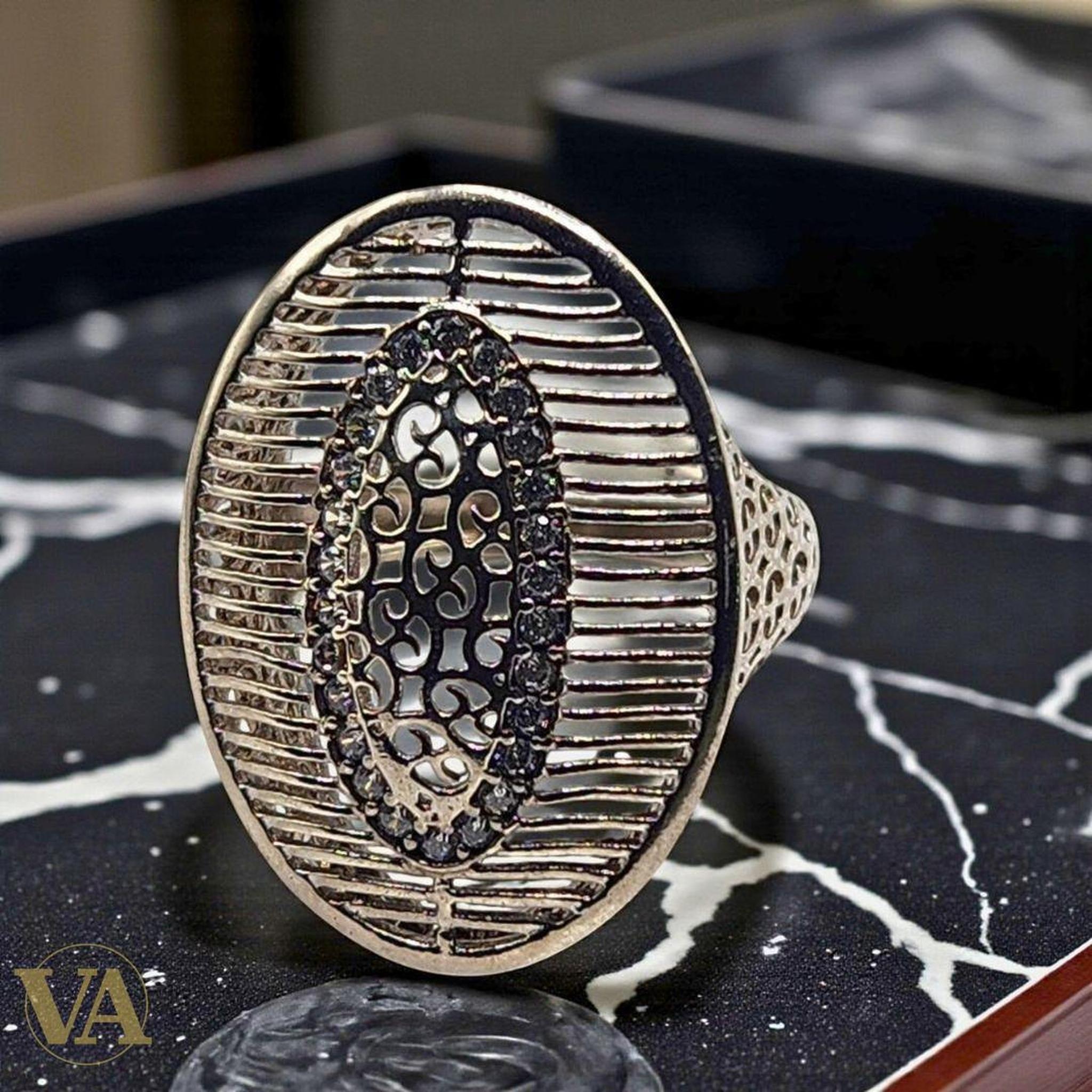 Bague Femme Ovale ajourée Argent 925 & Marcassites | Bijoux Vindicta