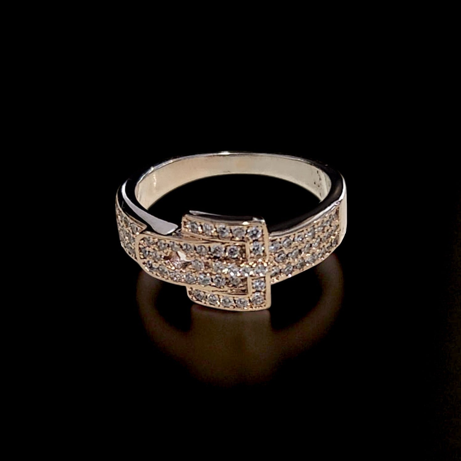 Bague argent 925 rosée – motif boucle pavée