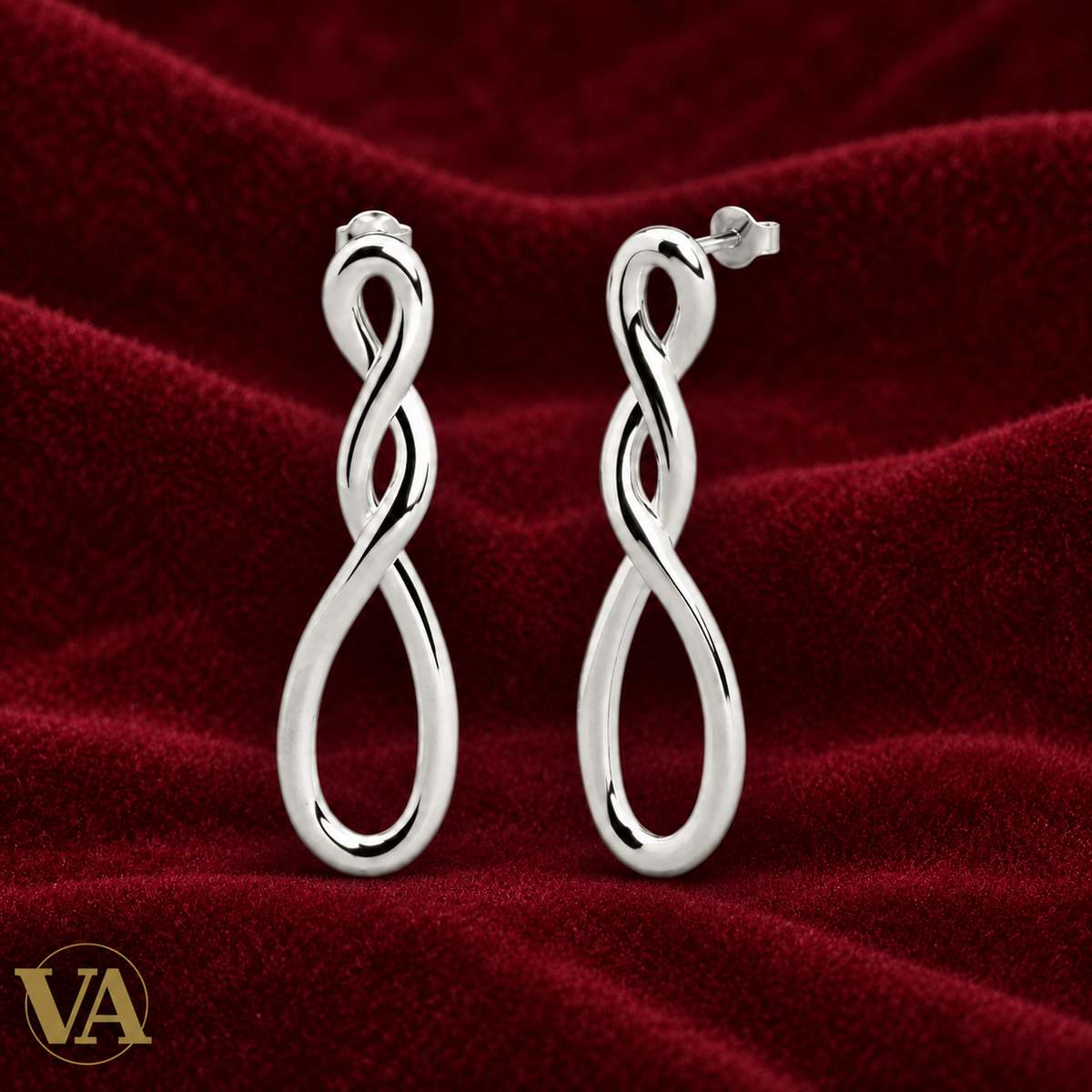 Boucles d’oreilles Femme Argent 925 Rhodié – Gouttes entrelacées Bacall — paire sur feutre bordeaux