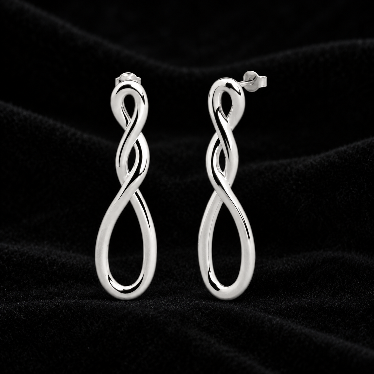 Boucles d’oreilles Femme Argent 925 Rhodié – Gouttes entrelacées Bacall — paire sur fond noir