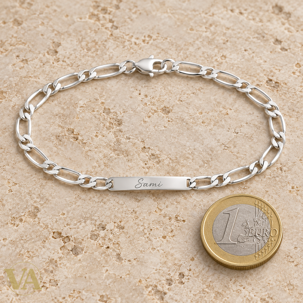 Bracelet argent 925 à graver 731005 — vue complète avec pièce de 1 euro ; prénom d’exemple