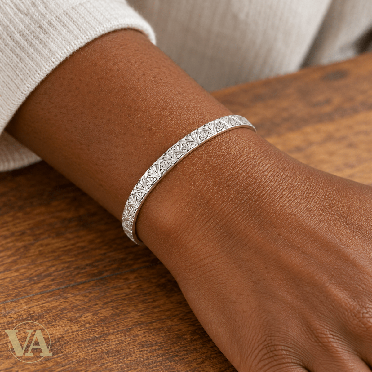 Jonc Femme Argent 925 Rhodié — Losanges Gravés - Argent 925 - Vindicta
