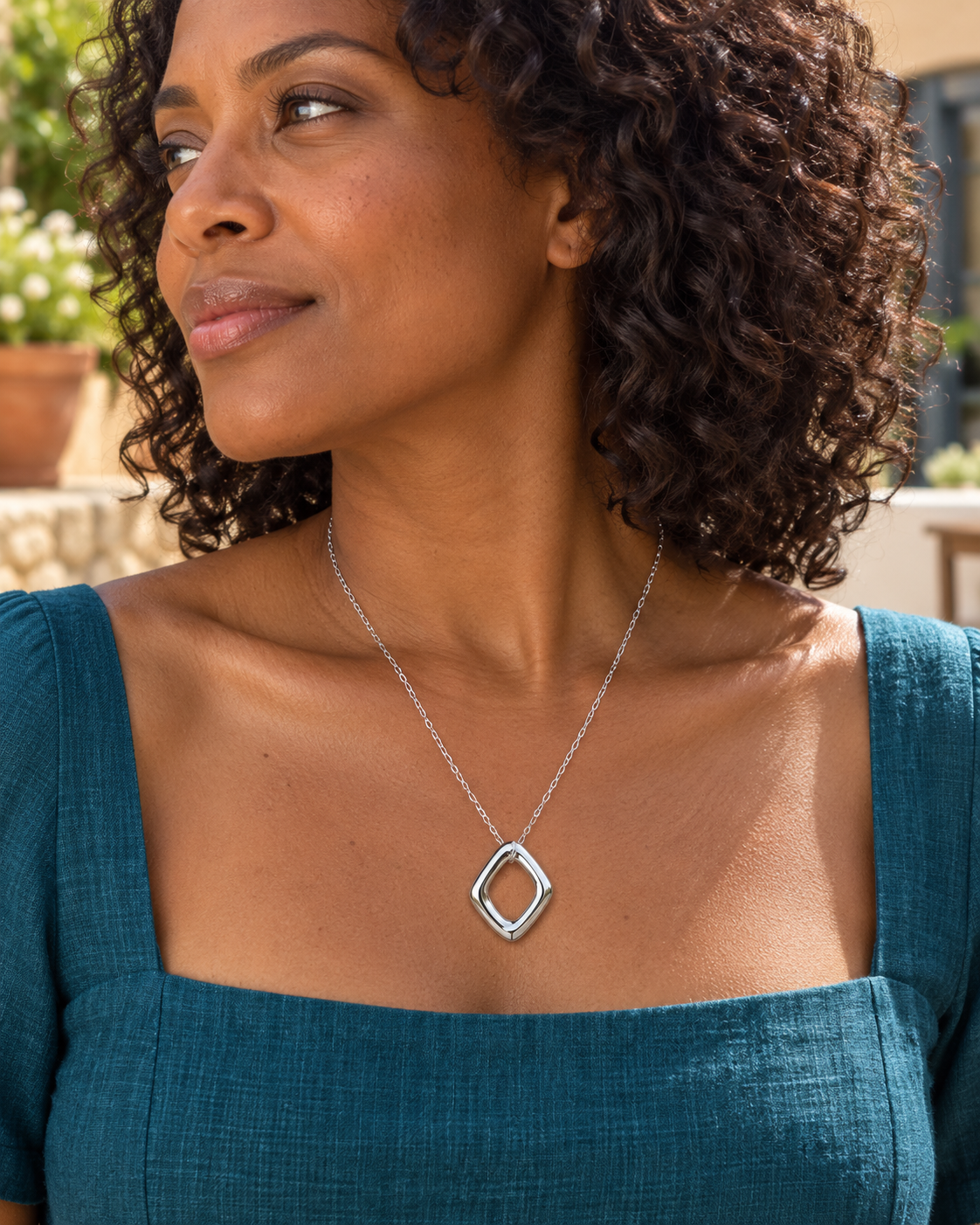 Collier femme argent 925 rhodié 4300014, vue portée 2