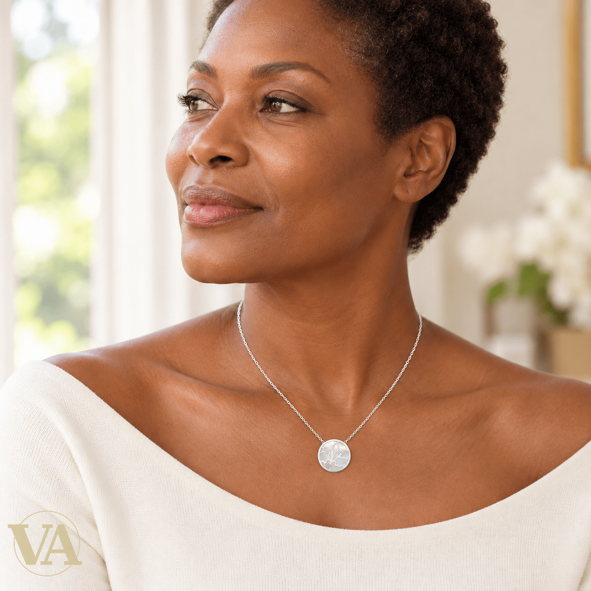 Collier femme argent 925 rhodié médaillon ajouré et nacre — 45 cm - Argent 925 - Vindicta