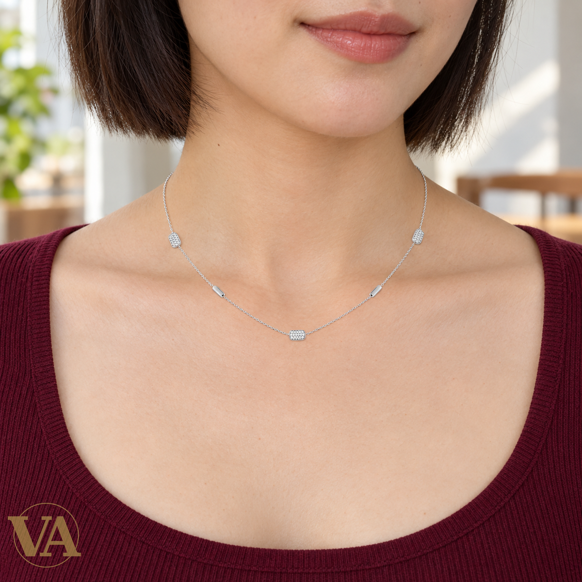 Collier petits rectangles sertis en argent 925 — porté, vue 1