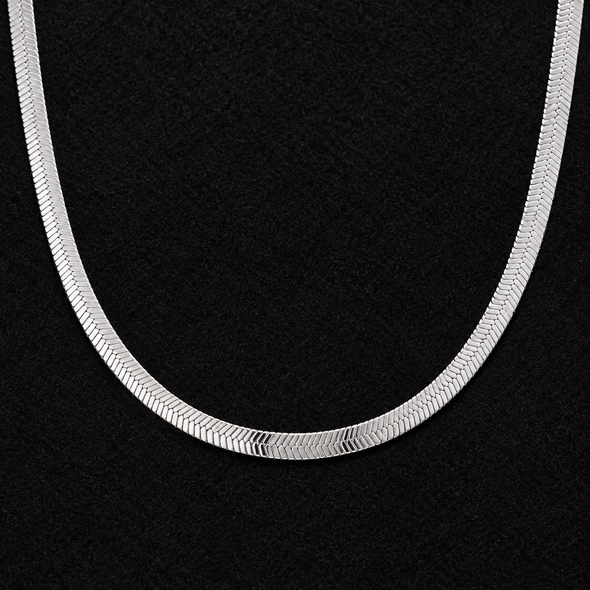Collier Argent 925 — Maille Plate Chevron — zoom du détail