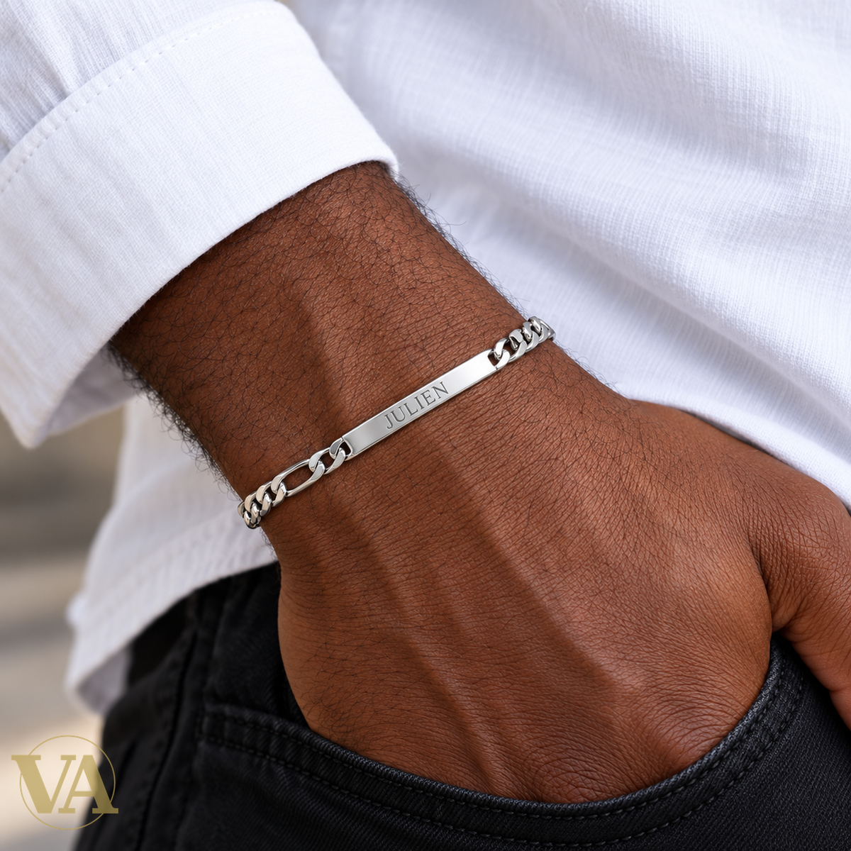 Gourmette homme argent 925 rhodié 20 cm — portée au poignet, vue 2, prénom d’exemple
