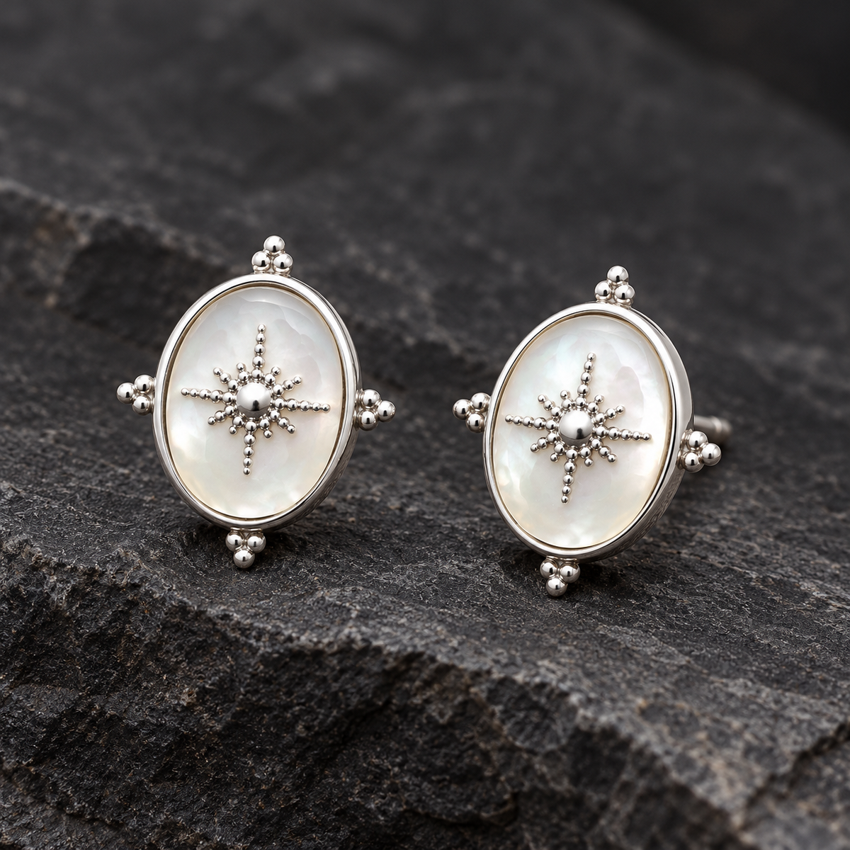 Boucles d’oreilles argent 925 rhodié — détail du bijou