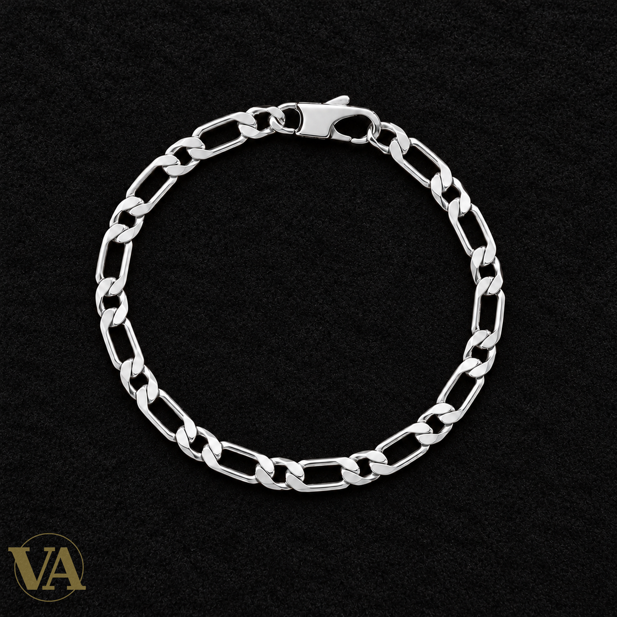 Bracelet homme argent 925 complet sur fond rouge