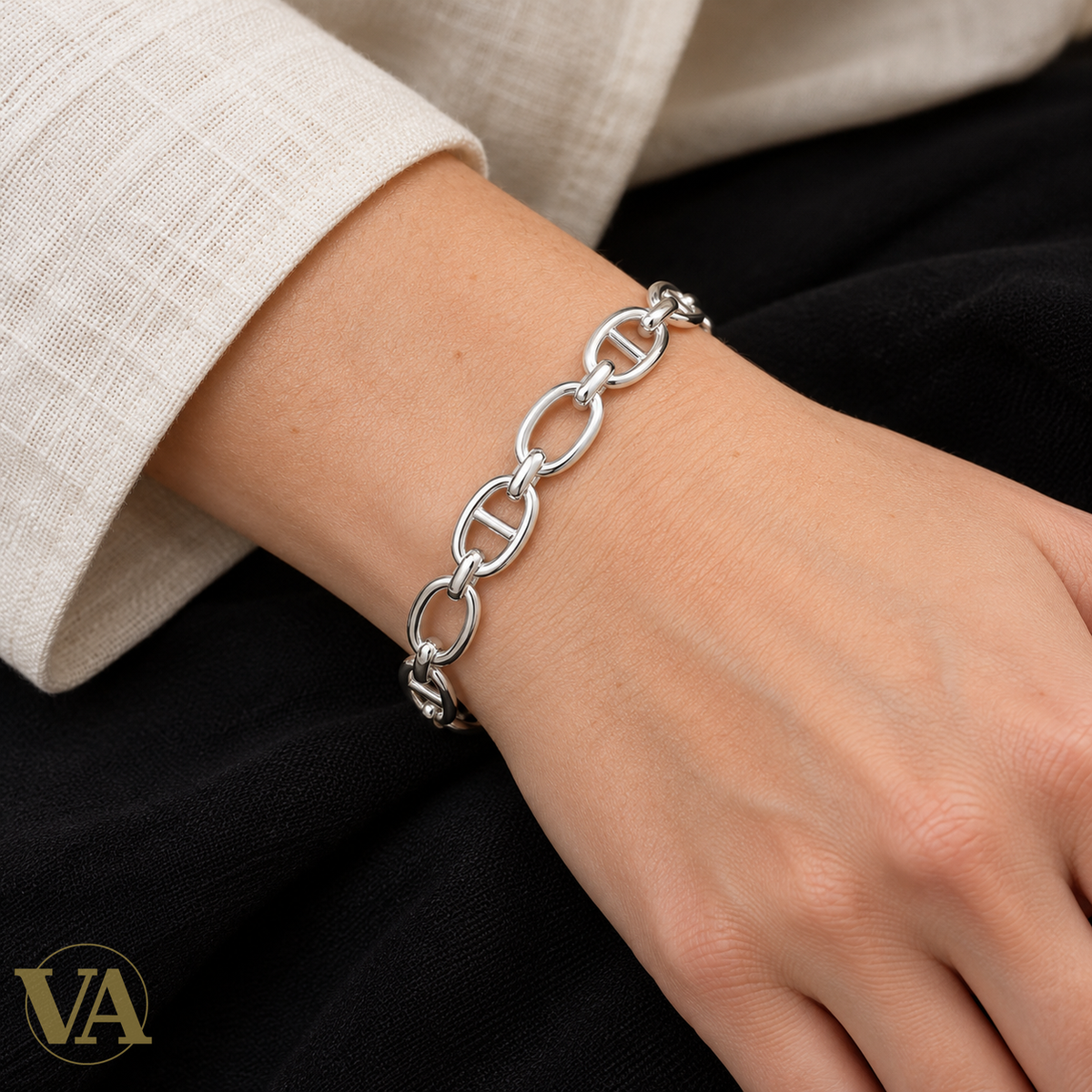 Maille Marine Ovale — zoom-clair
