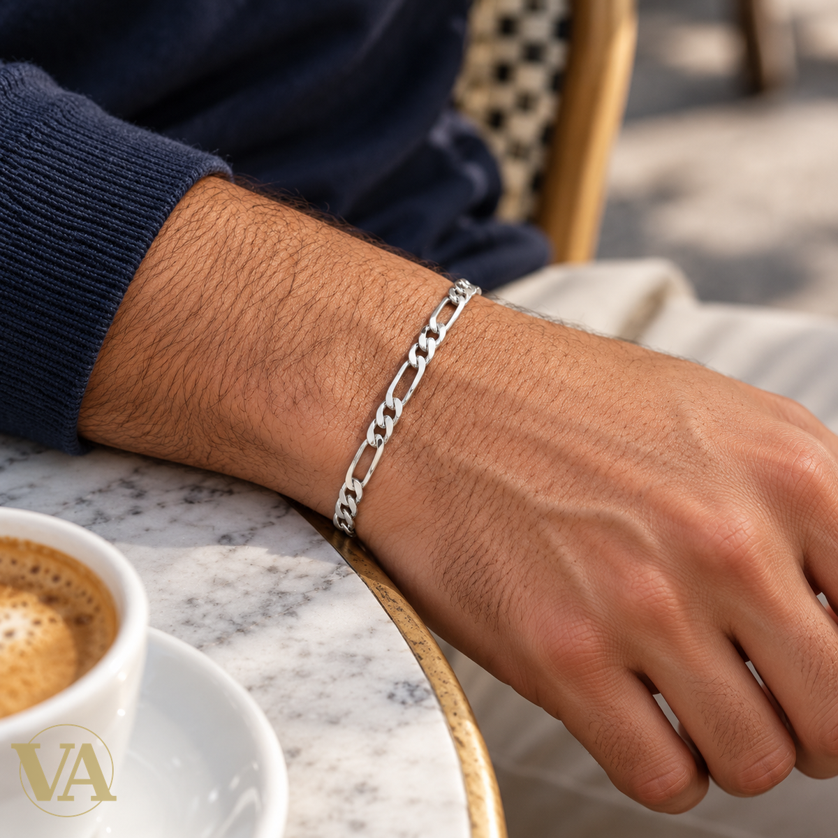 Bracelet homme Figaro 1+3 diamantée rhodié en argent 925 — 21 cm — porté en situation