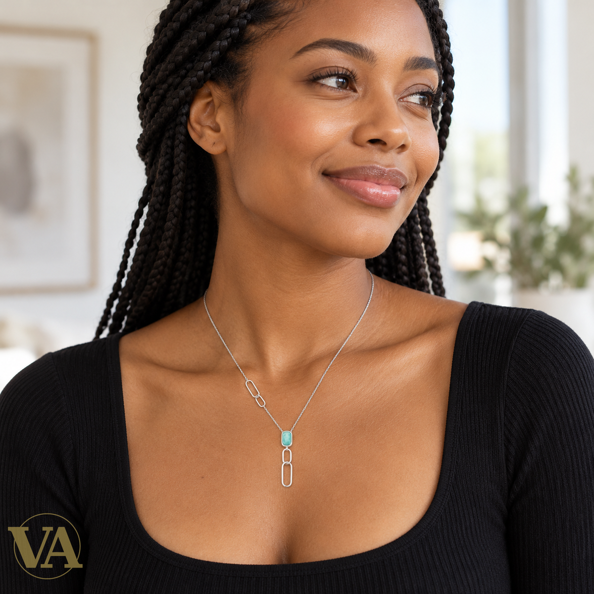 Collier amazonite et maillons ovales en argent 925 rhodié — 45 cm — portrait lifestyle