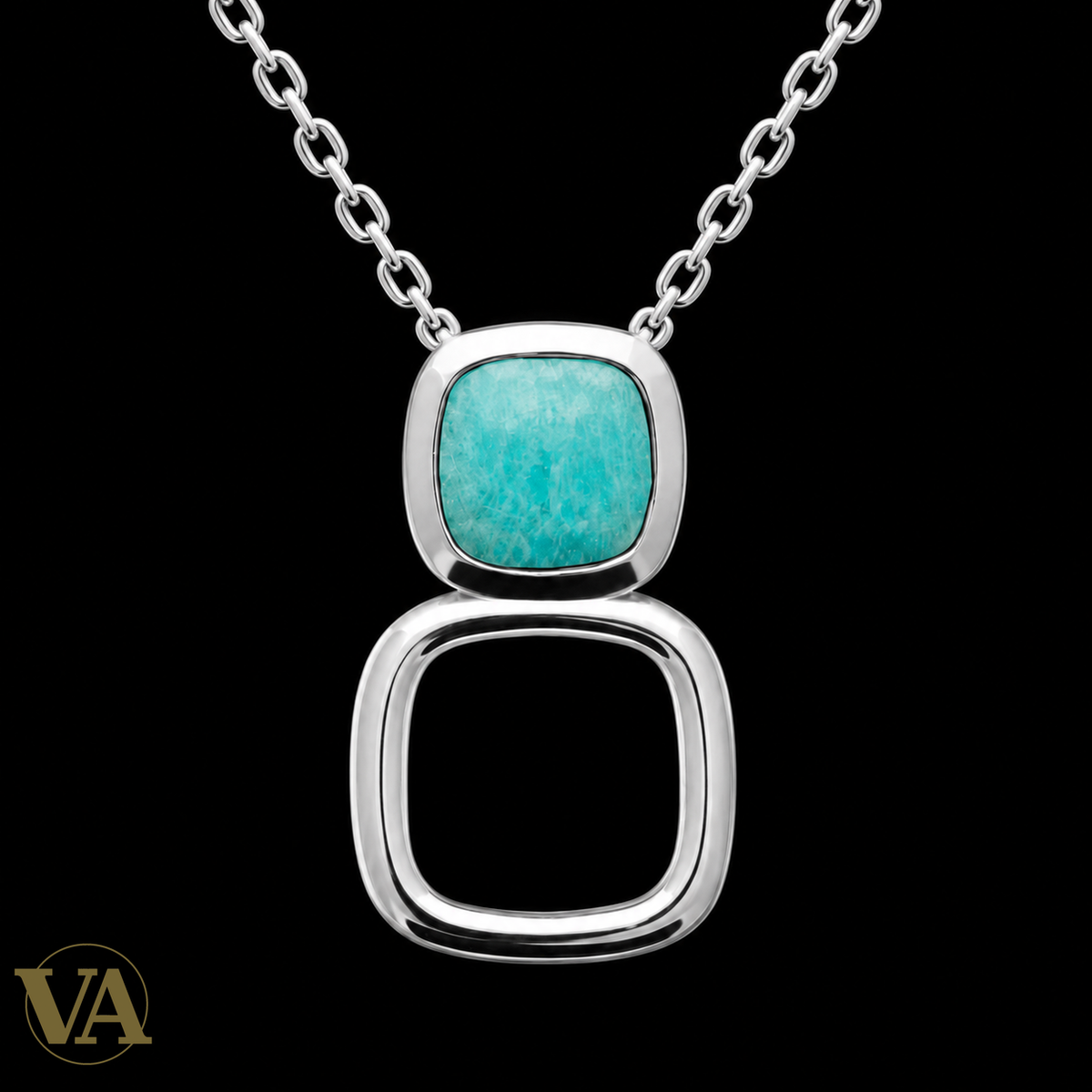 Collier femme argent 925 rhodié amazonite et carré ajouré — 45 cm — gros plan du détail