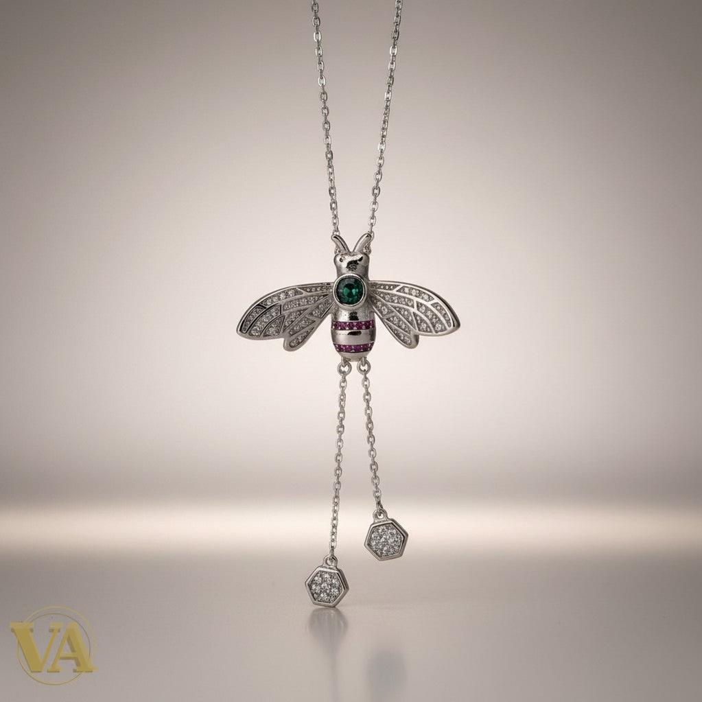 Vindicta silver 925 bee pendant necklace with green gem and pink accents, 40cm chain