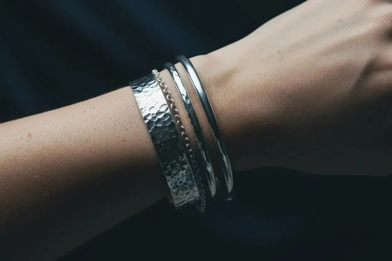 Bracelet Femme Argent 925 — Joncs, Manchettes et Chaînes-Vindicta : Bijoux Argent 925 Massif, Luxe et Héritage