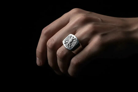 Style Empire Homme : Les Bijoux Argent 925 du Pouvoir Napoléonien