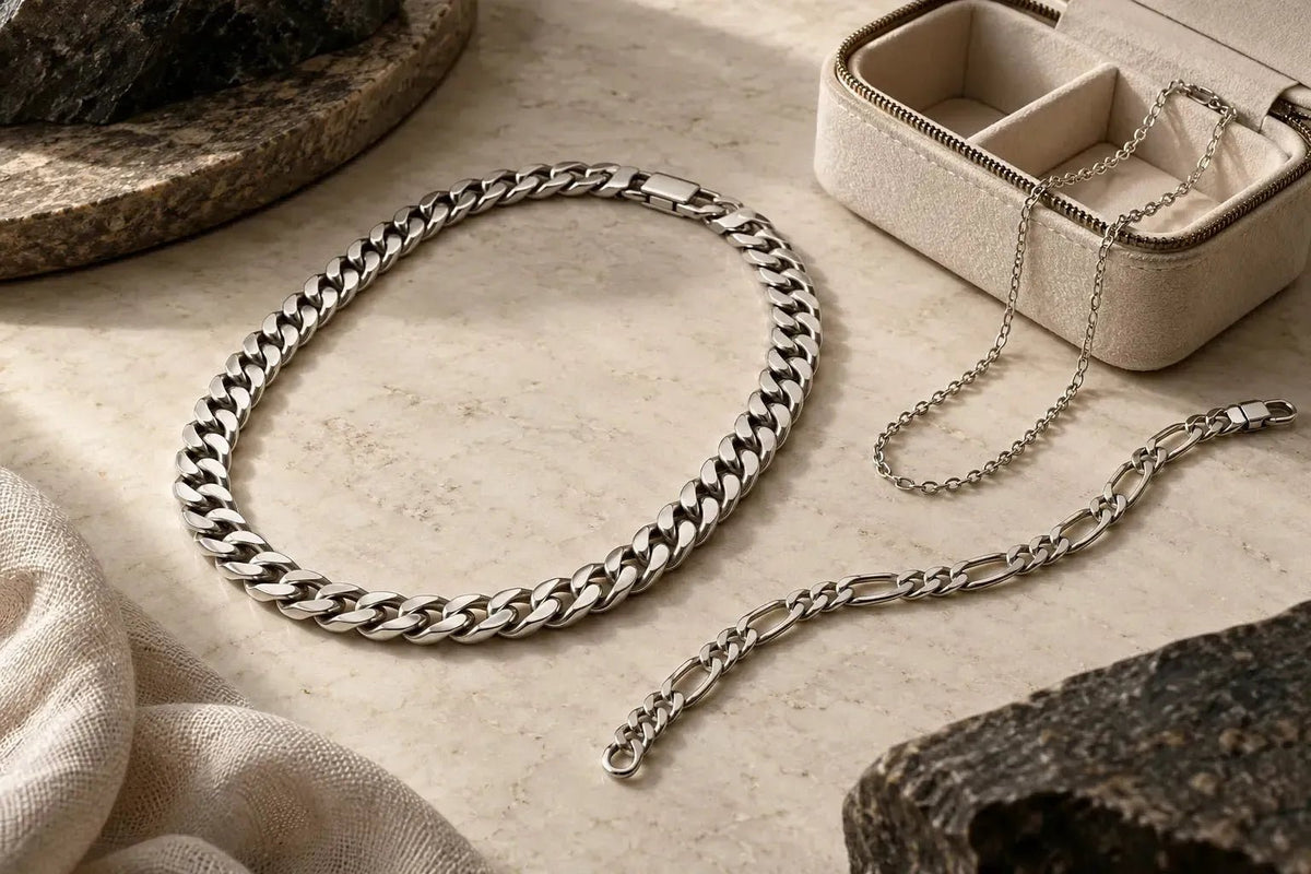 Guide Complet de la Chaîne Homme en Argent 925 : Maille, Longueur, Largeur et Finition - Vindicta - Bijoux Argent 925 Luxe et Héritage