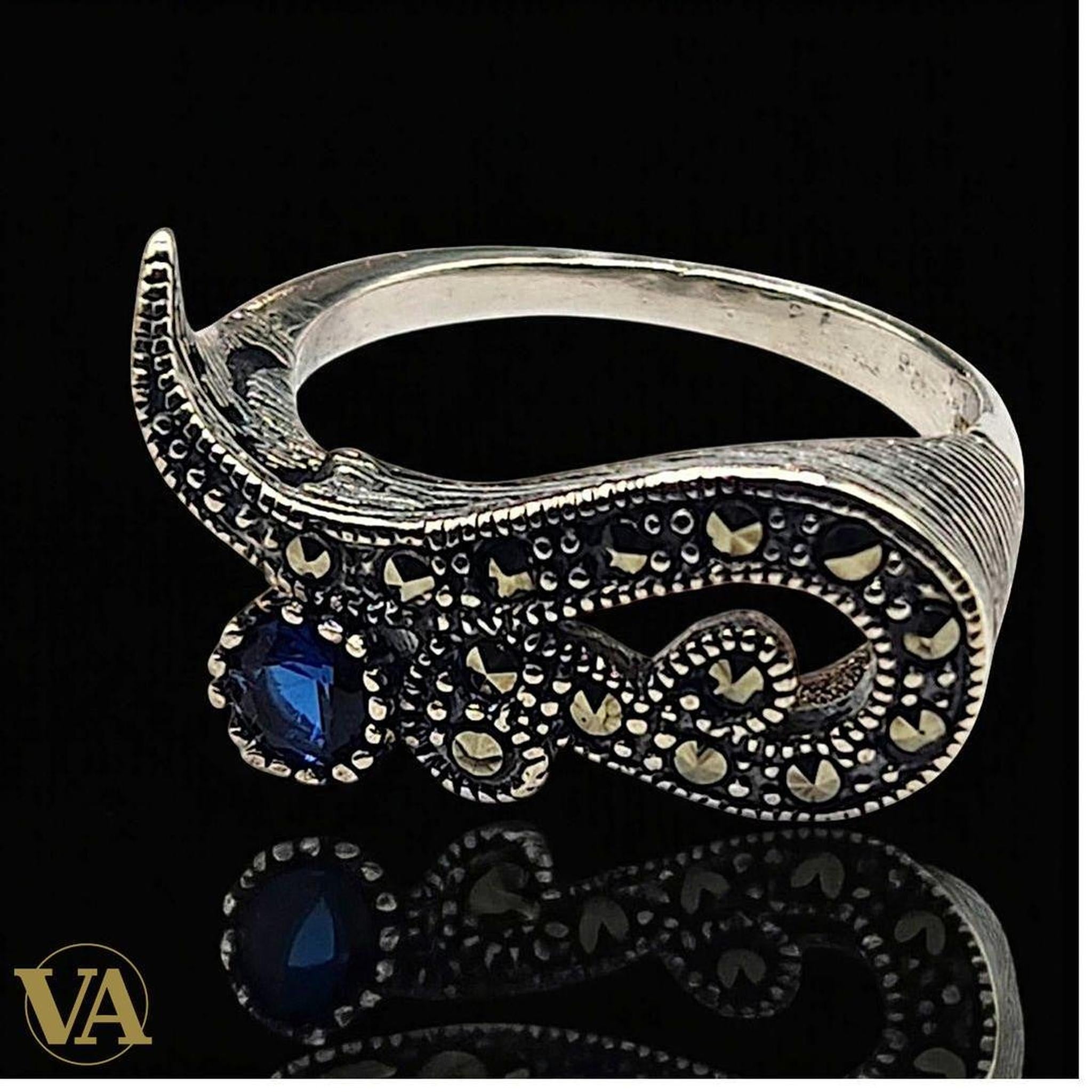 Bague Femme en argent 925 sertie de marcassites et pierre bleue | Bijoux Vindicta
