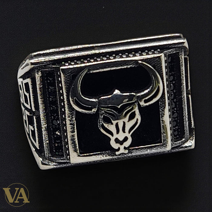 Bague Homme en Argent 925 & Onyx Noir – Tête de Taureau